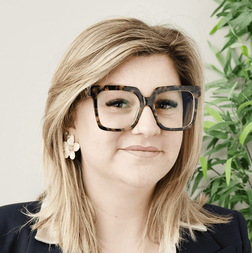 María González